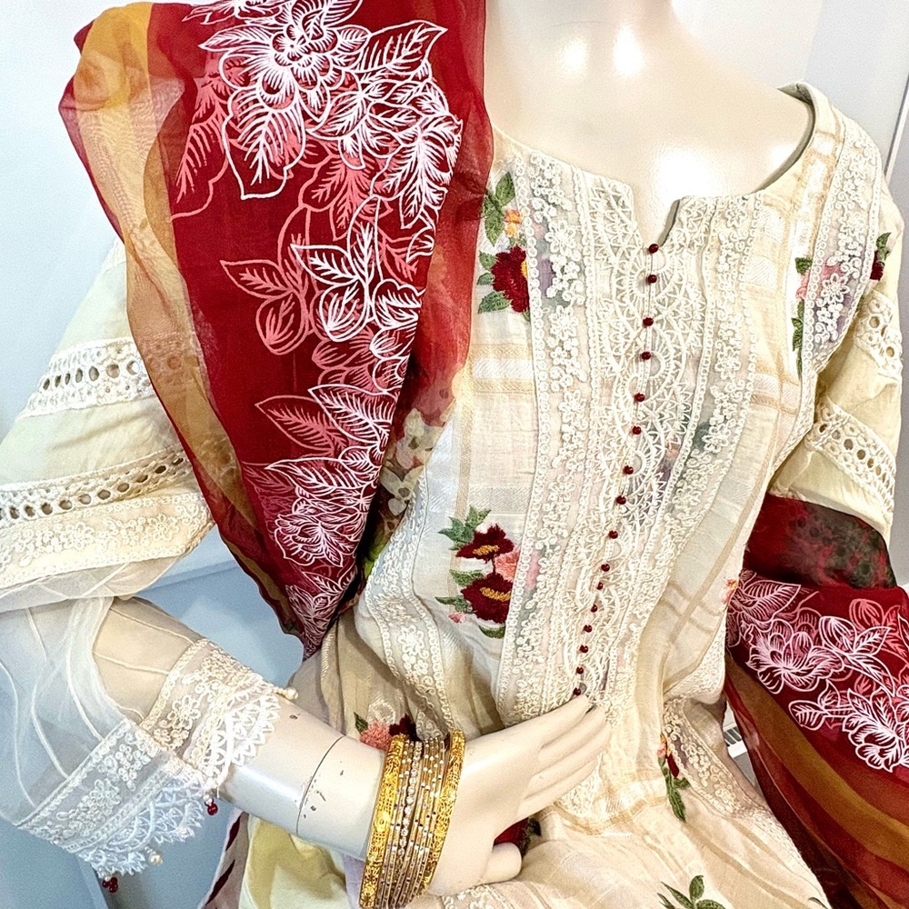 💎 AZIA CREATIONZZ Pakistani 3 Piece Embroidered Suit Set Eid Cream Red